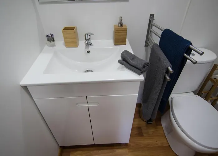 Quintinha Da Charneca Alpesi faház Alfeizerão